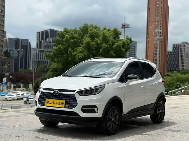 BYD Yuan, 2020 — фото автомобиля из Китая