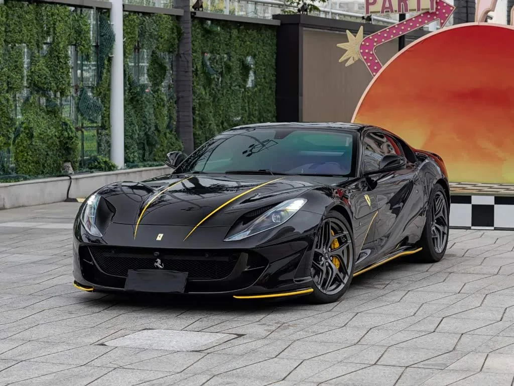 Ferrari 812, 2019 — фото 1 из 1