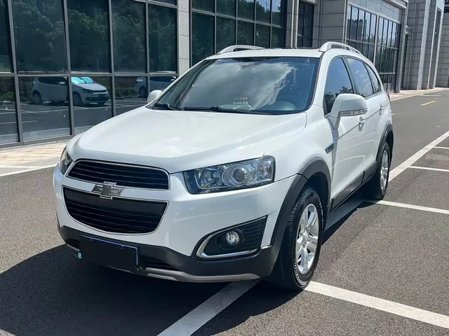 Chevrolet Captiva, 2016 — фото автомобиля из Китая