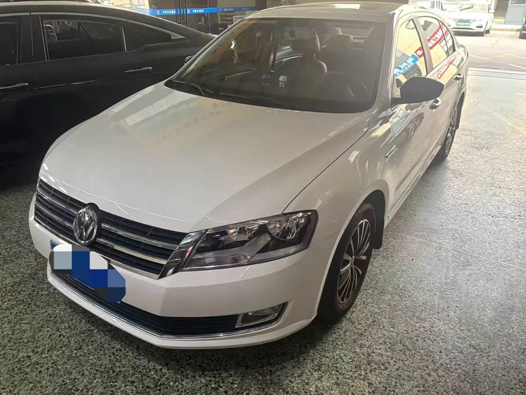 Volkswagen Lavida, 2014 — фото 1 из 1