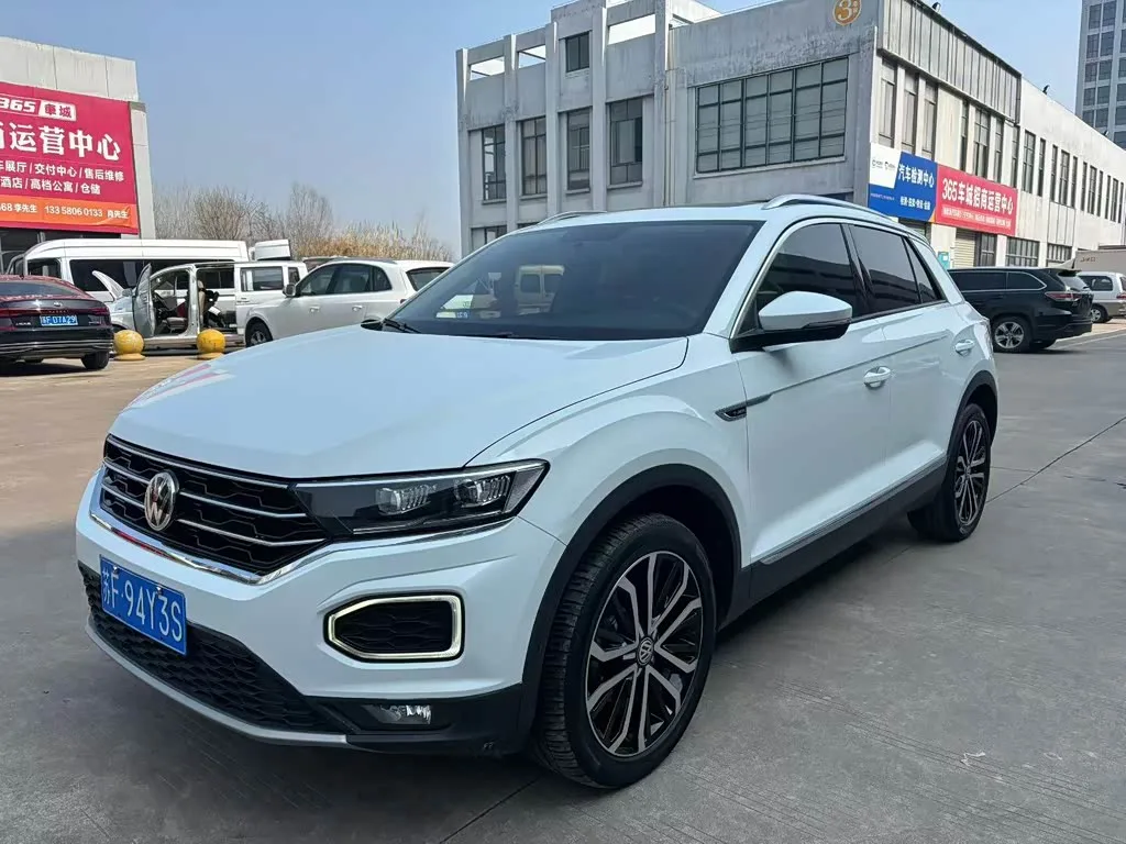 Volkswagen T-Roc, 2020 — фото 1 из 1