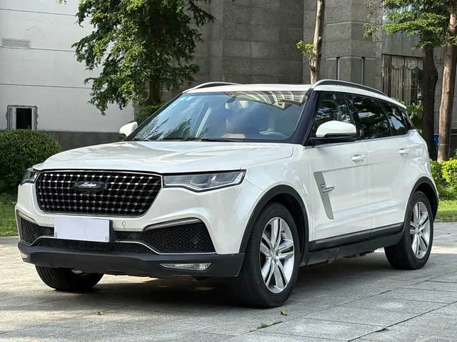 Zotye T700, 2017 — фото автомобиля из Китая