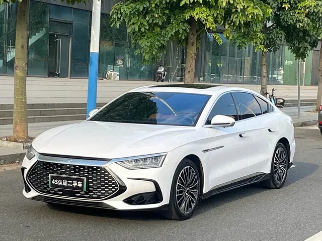 BYD Han, 2023 — фото автомобиля из Китая