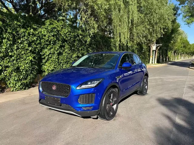 Land Rover E-PACE, 2019 — фото автомобиля из Китая