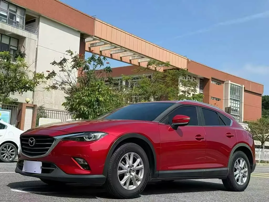 Mazda CX-4, 2016 — фото 1 из 1