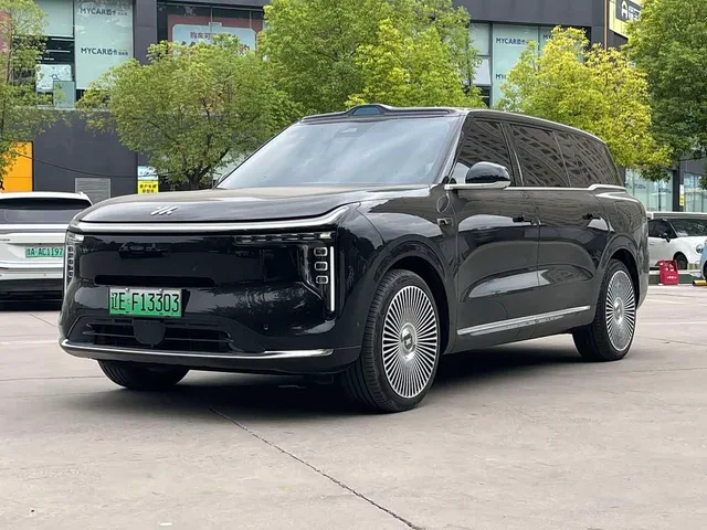 IM Motors LS9, 2026 — фото автомобиля из Китая