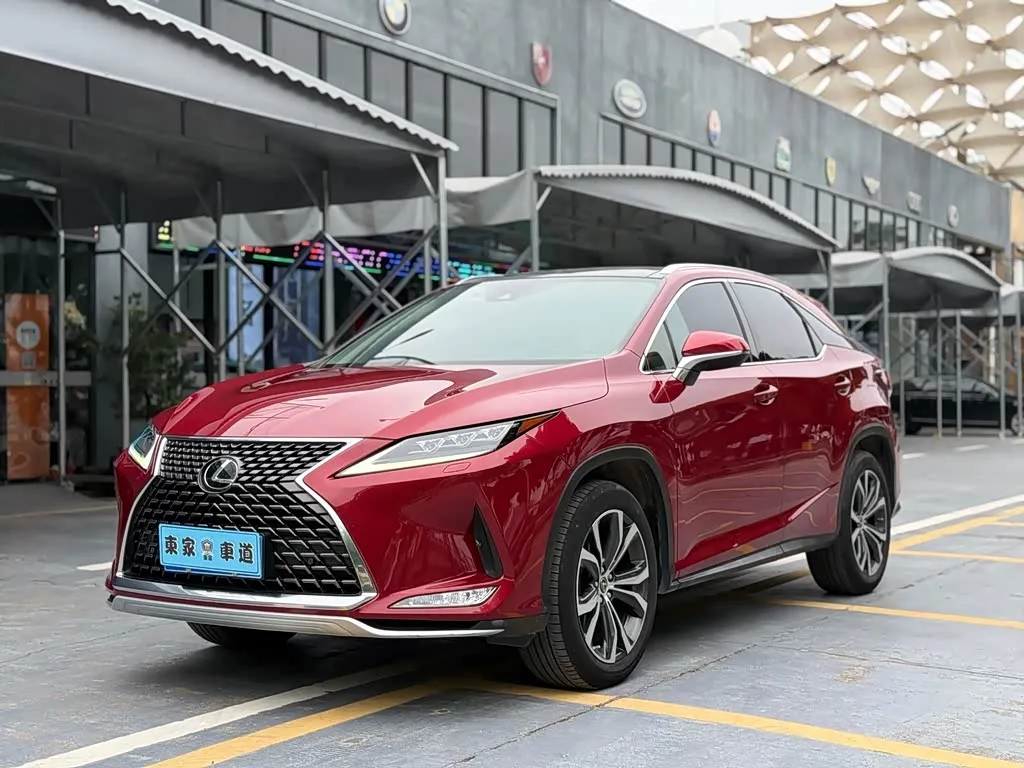 Lexus RX, 2020 — фото 1 из 1
