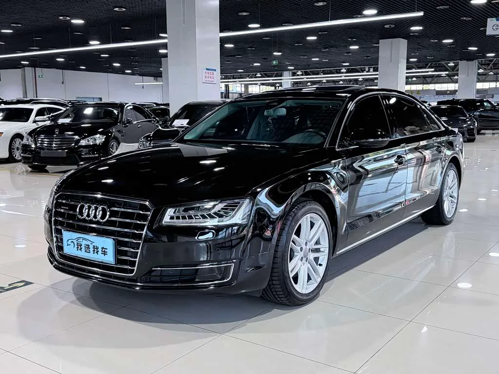 Audi A8, 2016 — фото 1 из 1