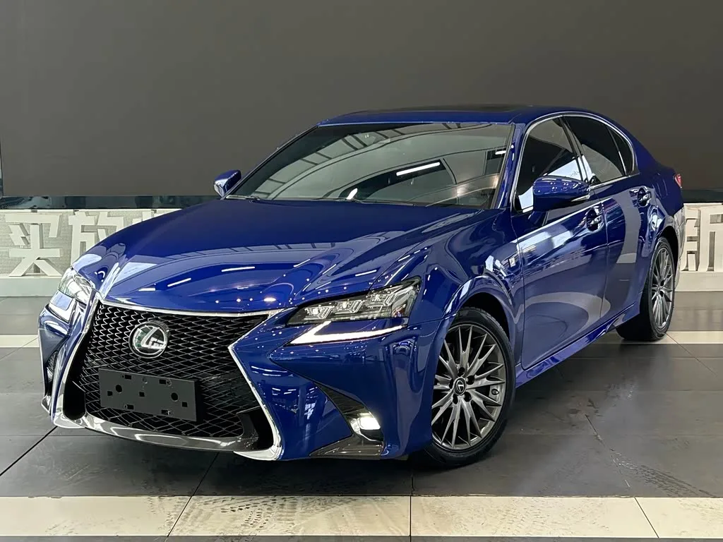 Lexus GS, 2018 — фото 1 из 1