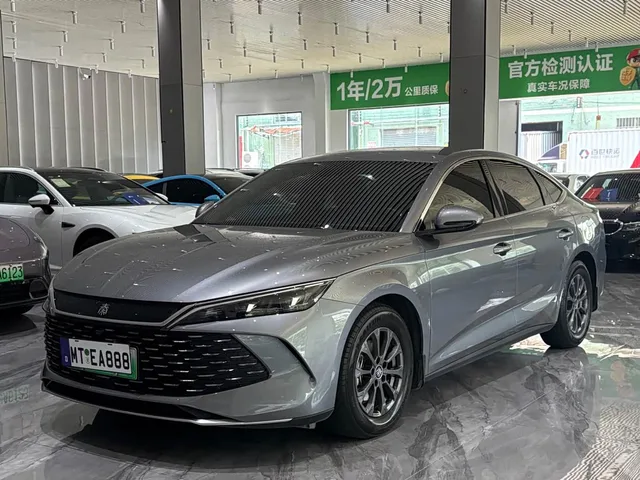BYD Qin L, 2025 — фото автомобиля из Китая