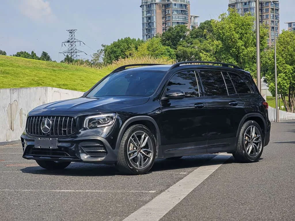 Mercedes-AMG GLB AMG, 2022 — фото 1 из 1