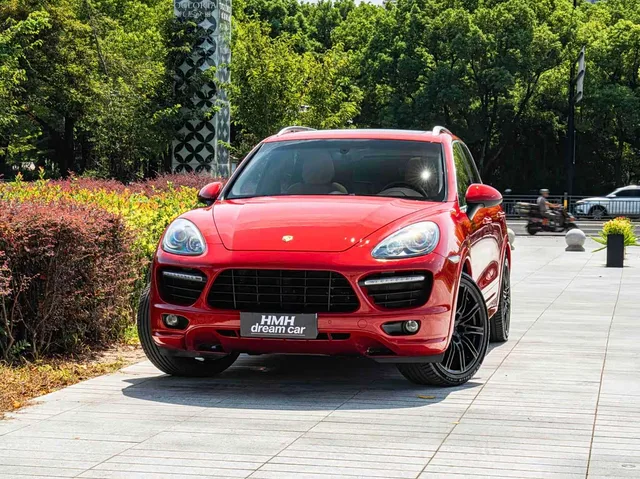 Porsche Cayenne, 2013 — фото автомобиля из Китая