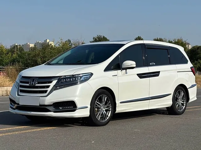 Honda Elysion, 2021 — фото автомобиля из Китая