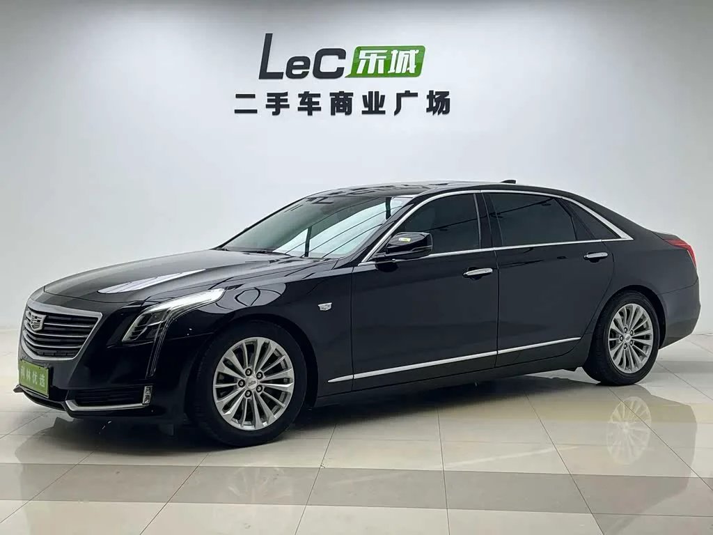 Cadillac CT6, 2017 — фото 1 из 1