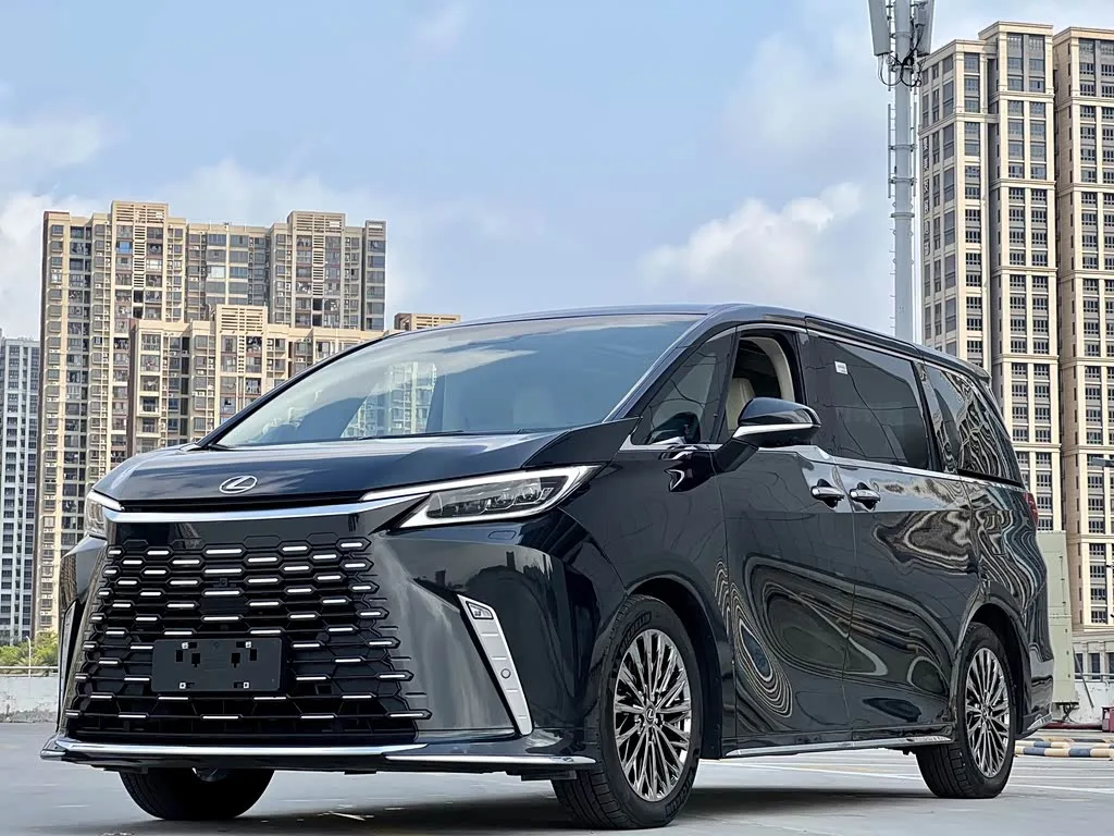Lexus LM, 2025 — фото 1 из 1