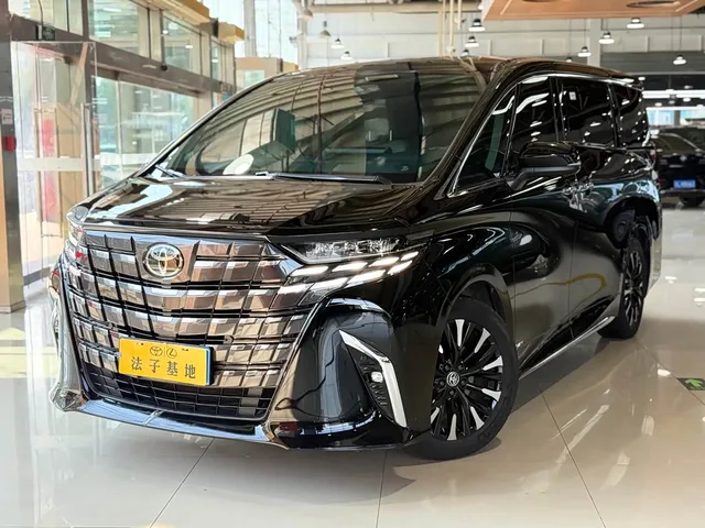Toyota Alphard, 2025 — фото автомобиля из Китая