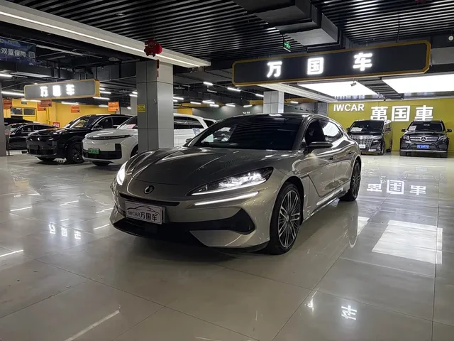 Denza Z9GT, 2024 — фото автомобиля из Китая