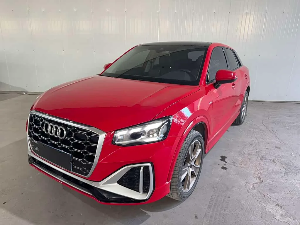 Audi Q2L, 2022 — фото 1 из 1