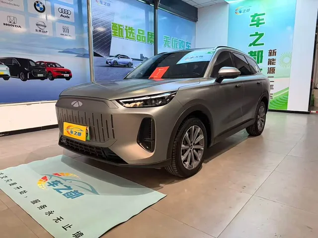 Chery Fulwin T9, 2025 — фото автомобиля из Китая