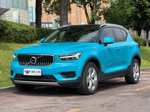 Volvo XC40, 2021 — фото автомобиля из Китая