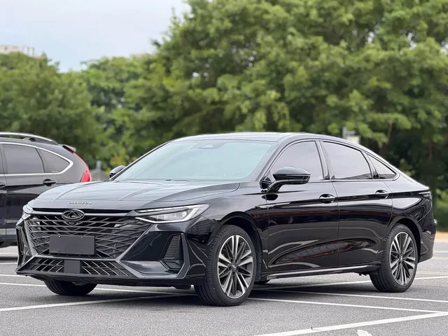 Chery Arrizo 8, 2024 — фото автомобиля из Китая