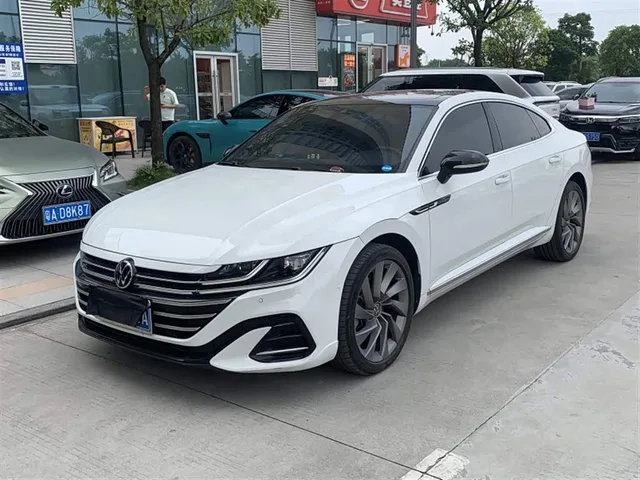 Volkswagen CC, 2023 — фото автомобиля из Китая