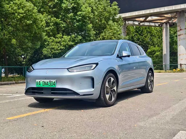 Aito M5, 2022 — фото автомобиля из Китая