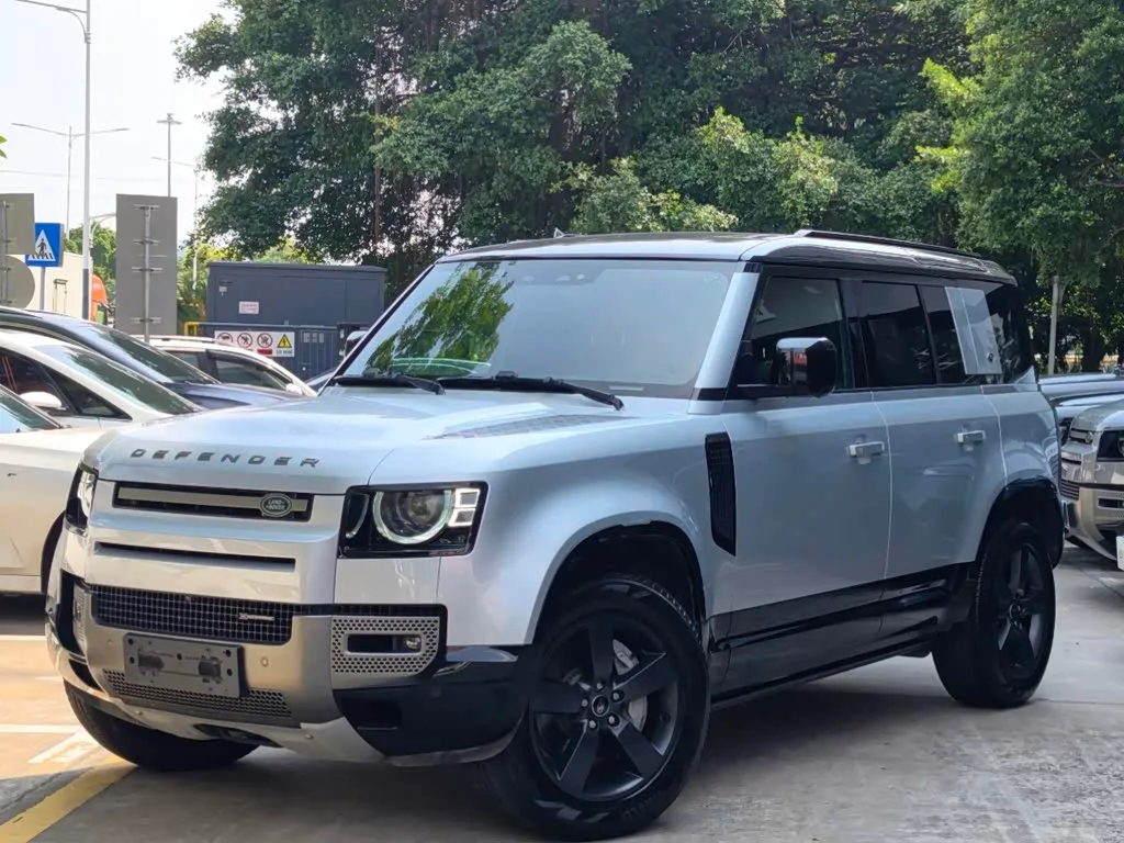 Land Rover Defender, 2022 — фото 1 из 1