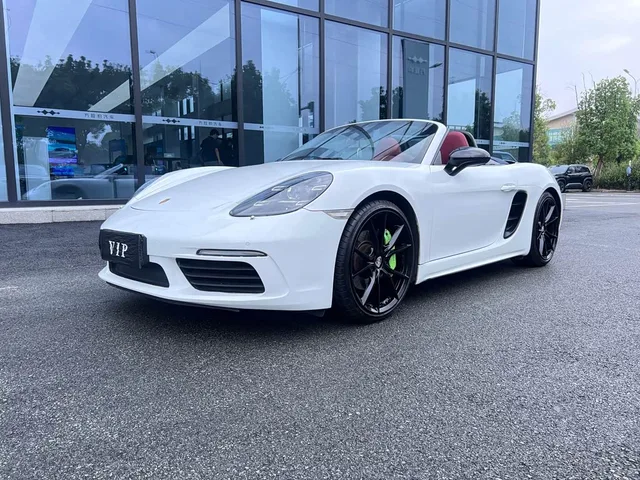 Porsche 718, 2019 — фото автомобиля из Китая