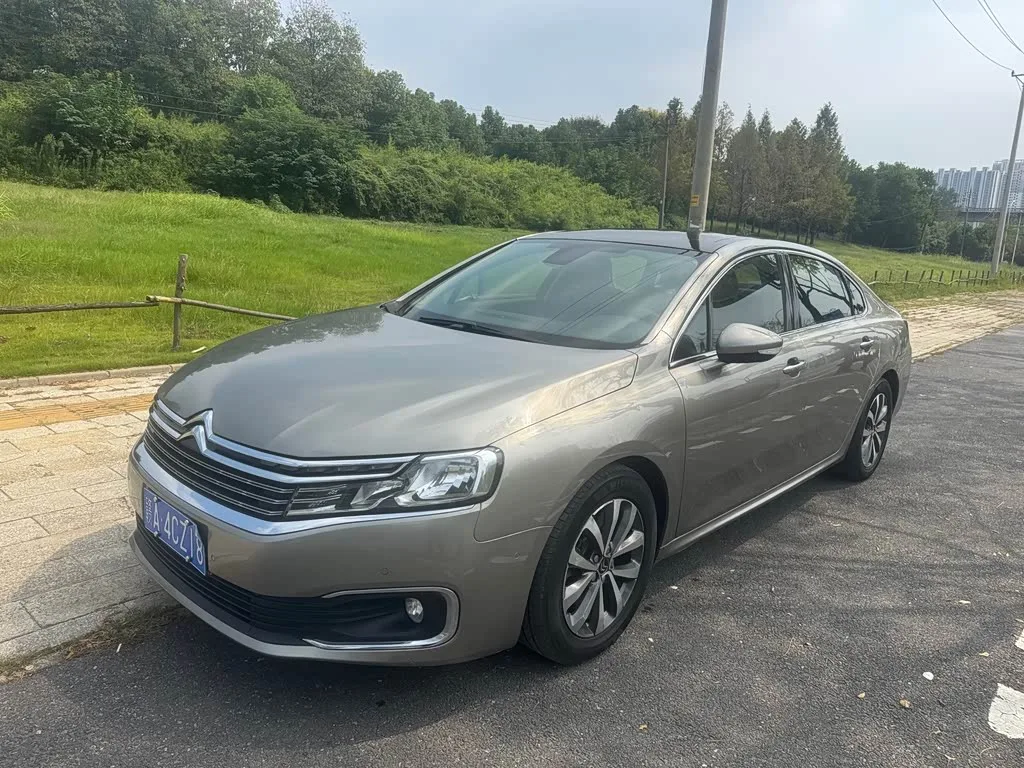 Citroen C6, 2017 — фото 1 из 1