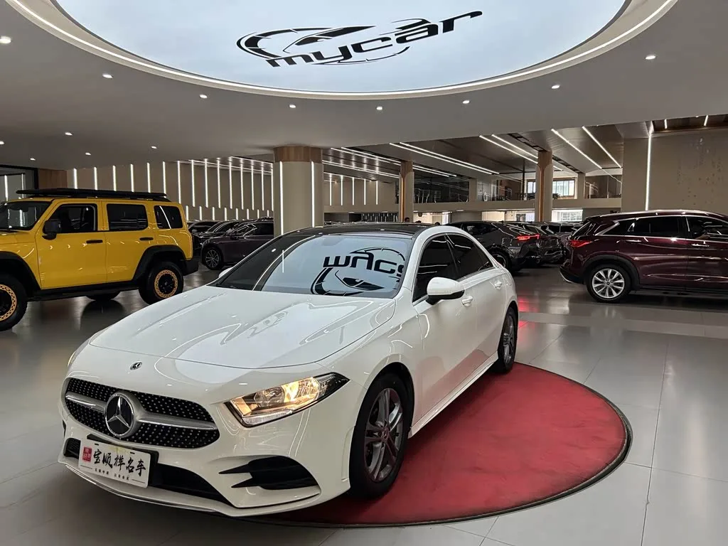 Mercedes-Benz A-Class, 2022 — фото 1 из 1
