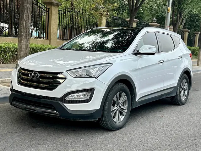 Hyundai Santa Fe, 2015 — фото автомобиля из Китая