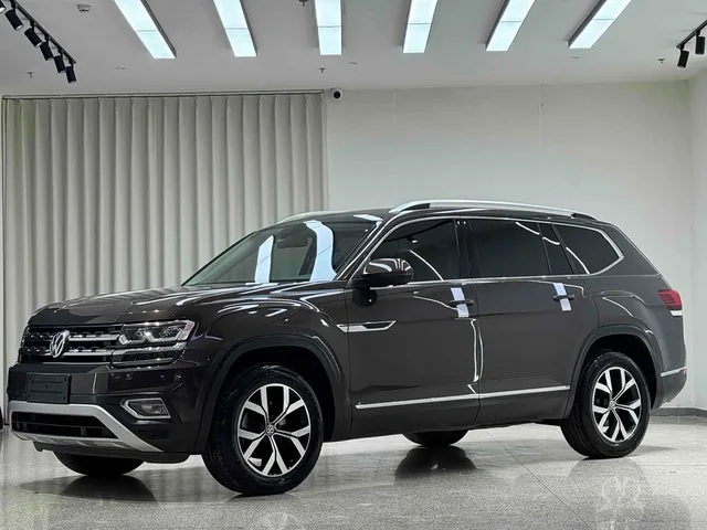 Volkswagen Teramont, 2018 — фото автомобиля из Китая