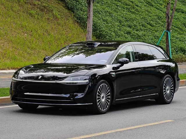 Stelato S9T, 2025 — фото автомобиля из Китая