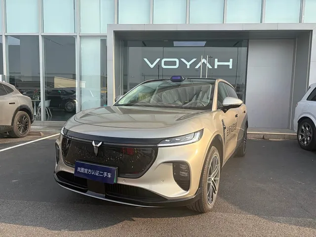 Voyah Zhiyin, 2025 — фото автомобиля из Китая