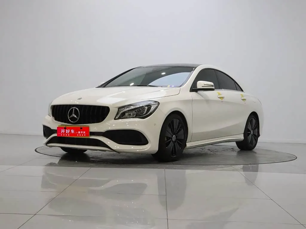 Mercedes-Benz CLA, 2018 — фото 1 из 1