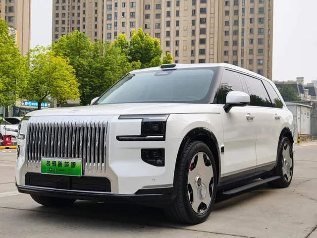 Zeekr 9X, 2026 — фото автомобиля из Китая