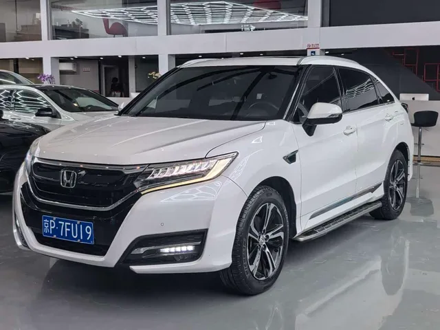Honda UR-V, 2017 — фото автомобиля из Китая