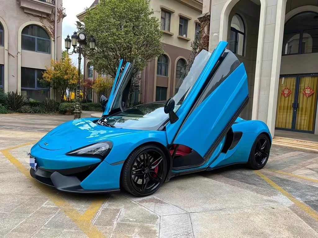 McLaren 540C, 2017 — фото 1 из 1