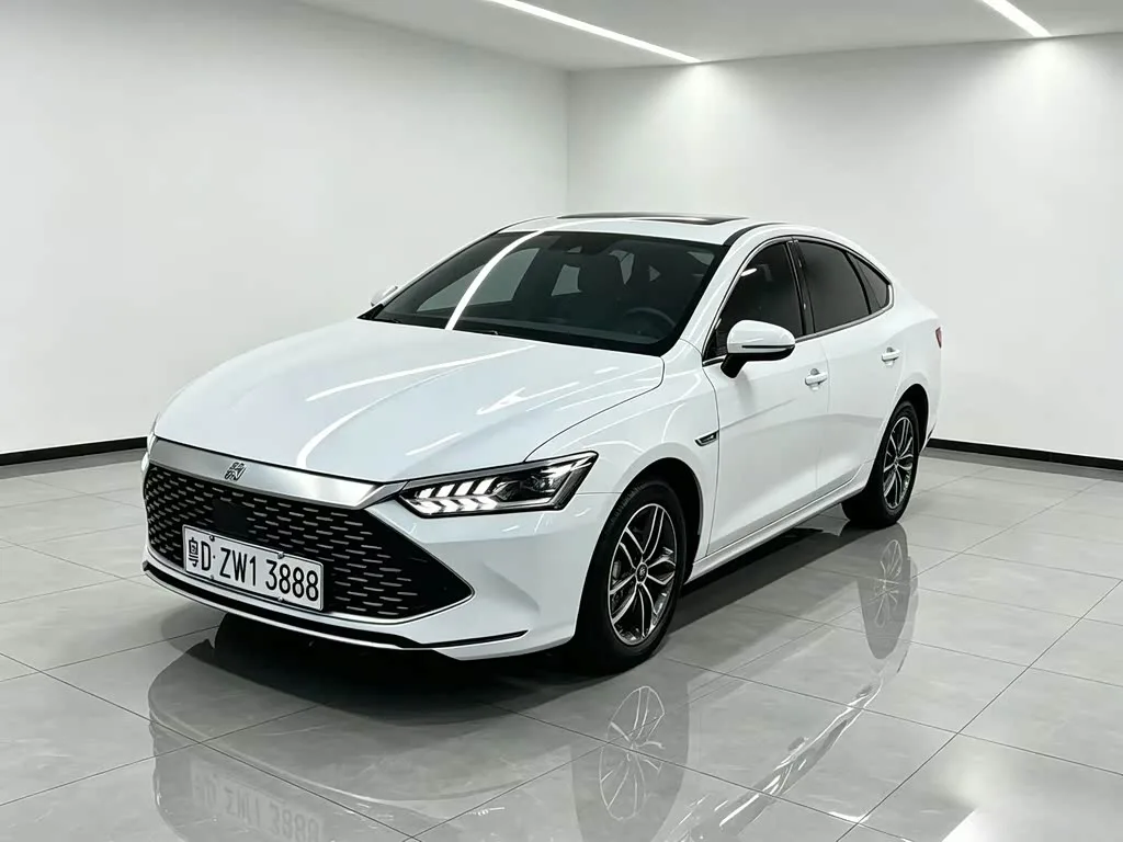 BYD Qin PLUS, 2022 — фото 1 из 1