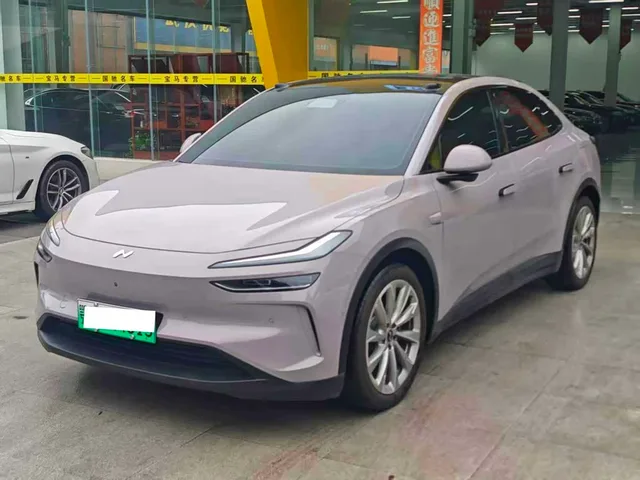 NIO L60, 2026 — фото автомобиля из Китая