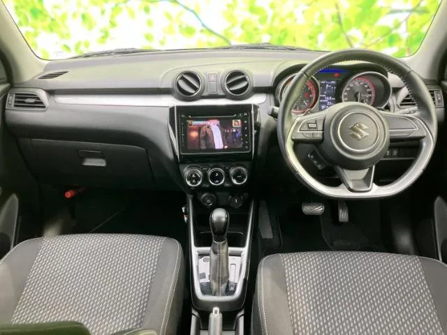 Suzuki Swift, 2017 — фото автомобиля из Японии