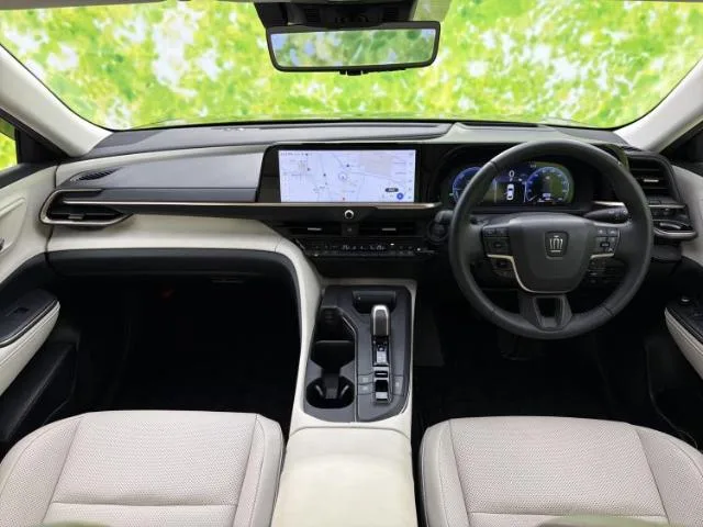 Toyota Crown Crossover, 2023 — фото автомобиля из Японии