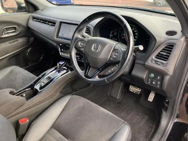 Honda Vezel, 2016 — фото автомобиля из Японии