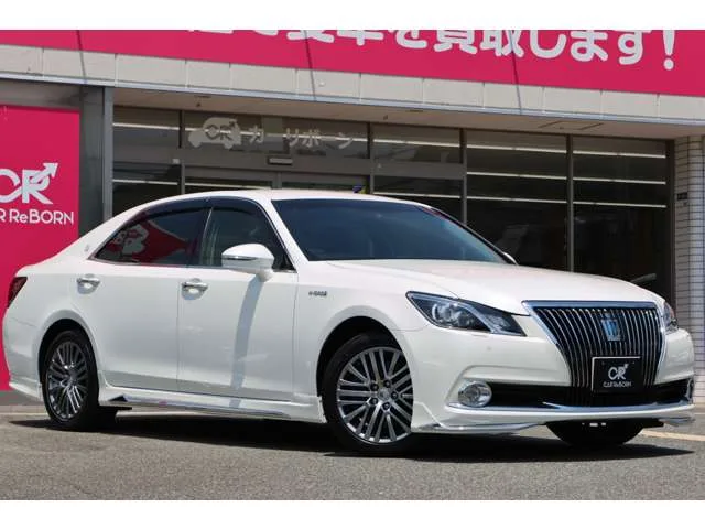 Toyota Crown Majesta, 2015 — фото автомобиля из Японии