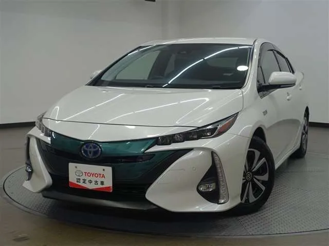 Toyota Prius PHV, 2017 — фото автомобиля из Японии