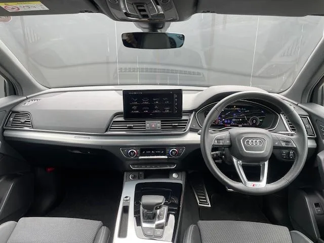 Audi Q5 Sportback, 2023 — фото автомобиля из Японии