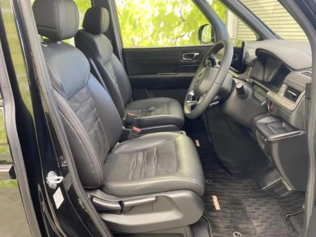 Honda Step WGN, 2023 — фото автомобиля из Японии