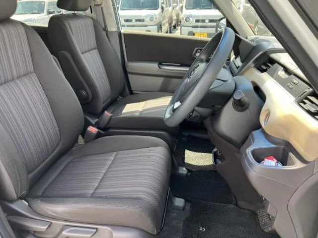 Honda Freed, 2019 — фото автомобиля из Японии