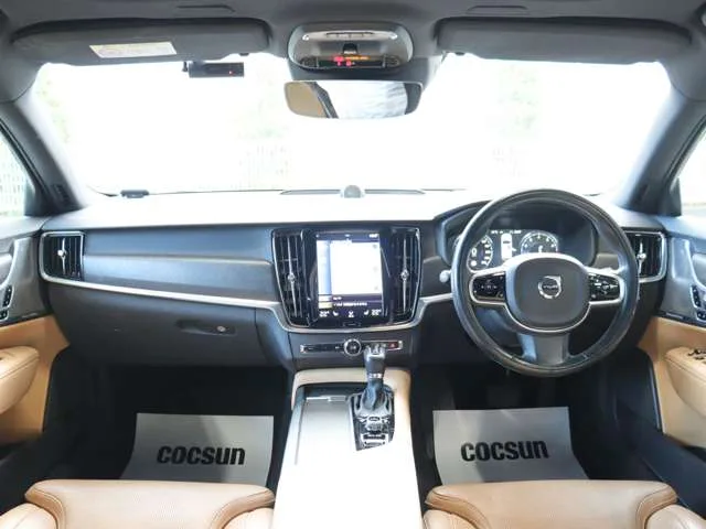 Volvo V90 Cross Country, 2017 — фото автомобиля из Японии